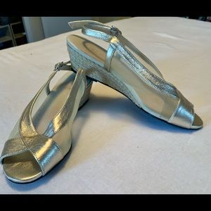 David Tate Portos mesh slingback peep toe espadrilles 8W